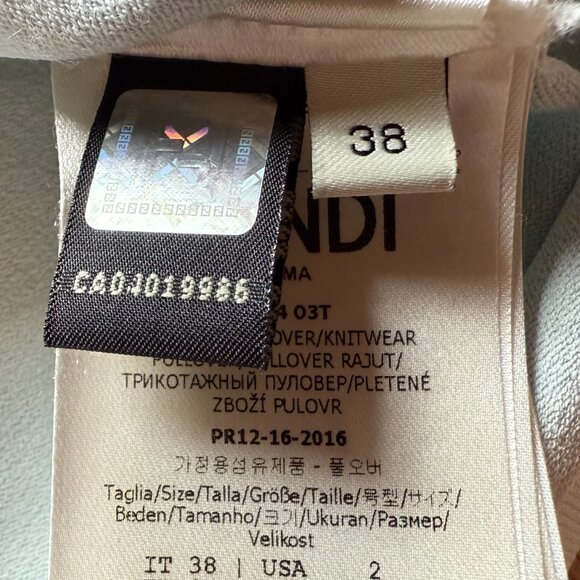 Gorgeous Fendi lace-effect top!  Worn once, 38 or XS - Picture 11 of 13